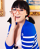 Sorority cunt Amazing Bailey posing as a dirty sorority